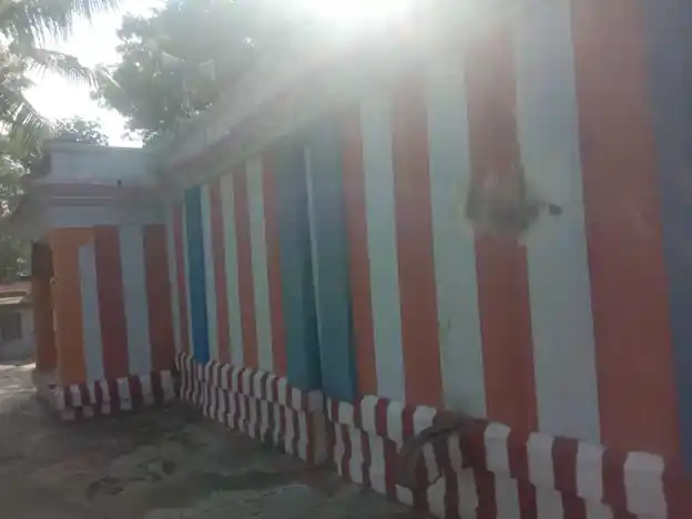 Arulmigu Perumal Sudarshan Sakarathalvar Temple, Kallanaikottai - 625501 அருள்மிகு பெருமாள் சுதர்ஸன சக்கரத்தாழ்வார் திருக்கோயில், கல்லணைக்கோட்டை - 625501, Madurai - Ancient Temple Architecture and History Image 4