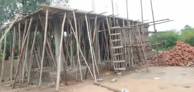 Arulmigu Perumal Temple, Aariyur - 622102 அருள்மிகு பெருமாள் திருக்கோயில், Aariyur - 622102, Pudukkottai - Ancient Temple Architecture and History Image 2