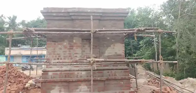 Arulmigu Perumal Temple, Aariyur - 622102 அருள்மிகு பெருமாள் திருக்கோயில், Aariyur - 622102, Pudukkottai - Ancient Temple Architecture and History Image 4