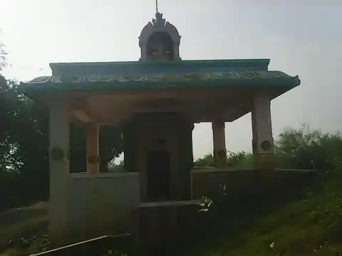 Arulmigu Perumal Temple, Akkaraipatti - 624306