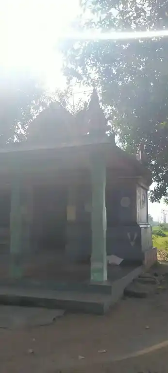 Arulmigu Perumal Temple, Aladi - 606115 அருள்மிகு. பெருமாள் திருக்கோயில், Aladi - 606115, Cuddalore - Ancient Temple Architecture and History Image 3