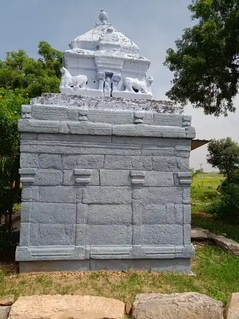 Arulmigu Perumal Temple, Alanguttai - 641653