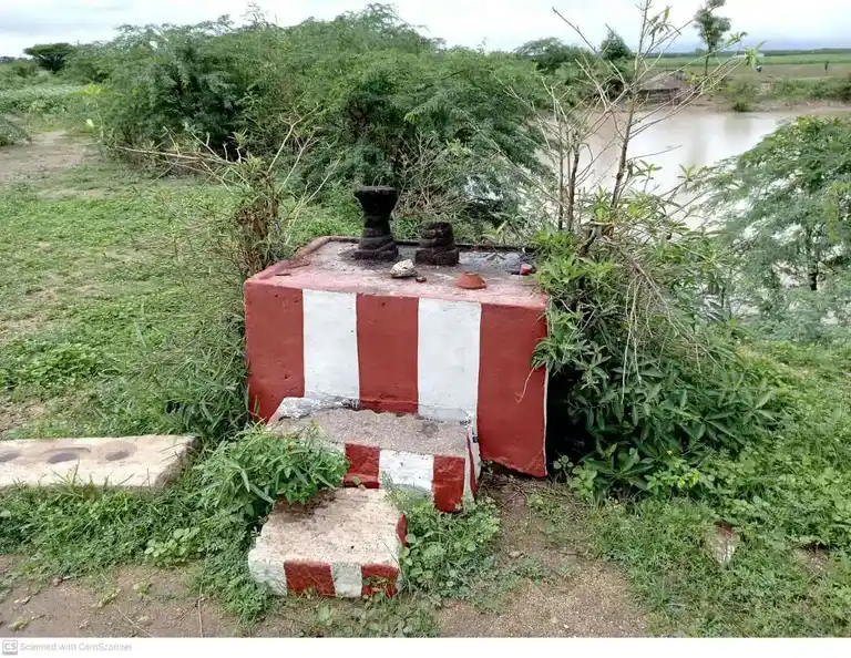 Arulmigu Perumal Temple, Atthankurai - 628907 அருள்மிகு பெருமாள் திருக்கோயில், Atthankurai - 628907, Thoothukudi - Ancient Temple Architecture and History Image 4