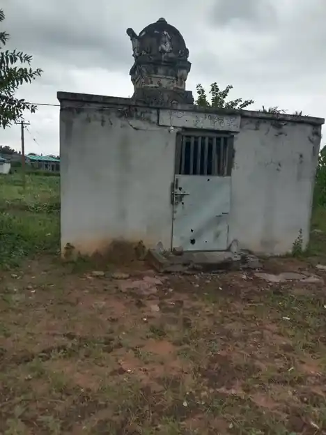 Arulmigu Perumal Temple, Balarahalli - 636808
