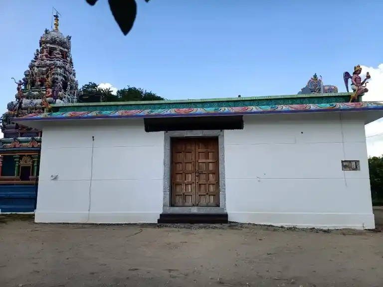 Arulmigu Perumal Temple, Bannihalli - 635106 அருள்மிகு பெருமாள் திருக்கோயில், பன்னிஅள்ளி - 635106, Krishnagiri - Ancient Temple Architecture and History Image 2