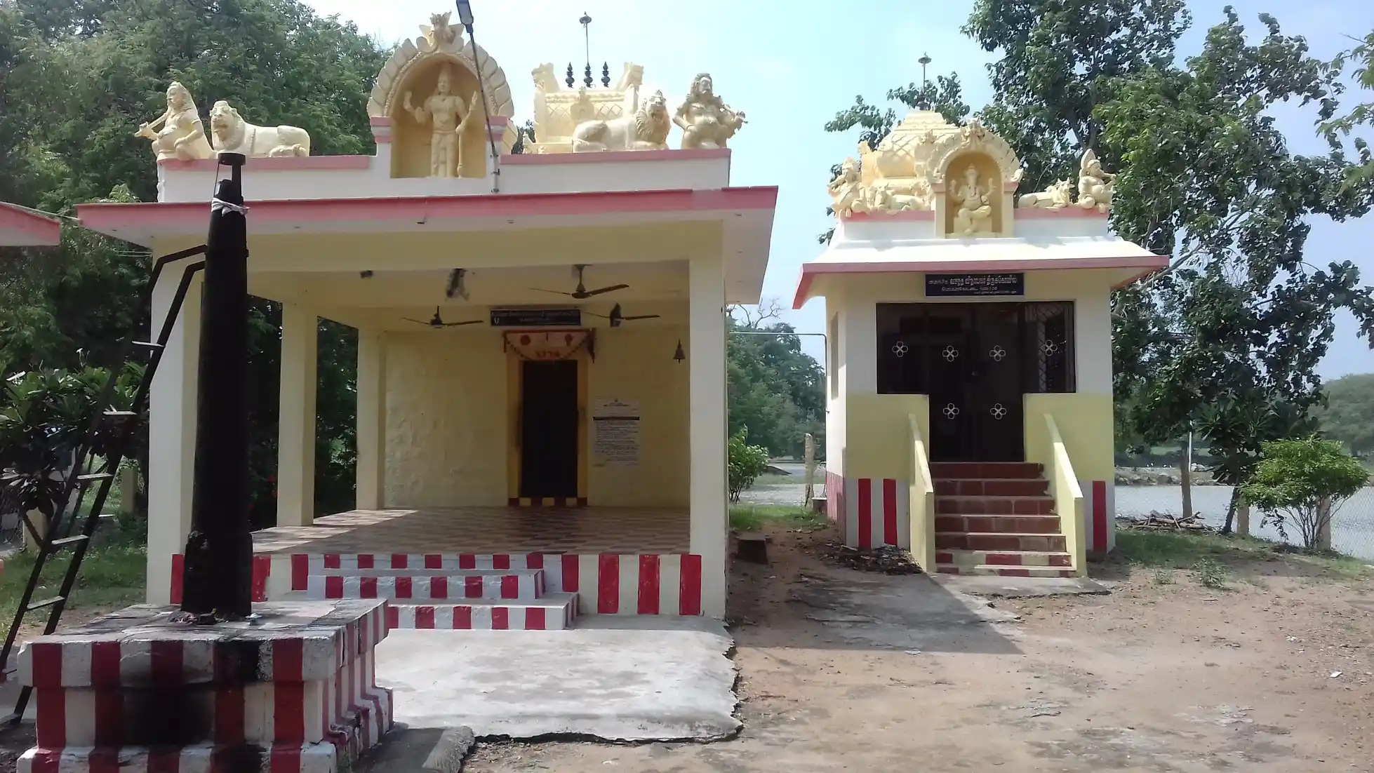 Arulmigu Perumal Temple, Bomakkottai - 626105 அருள்மிகு பெருமாள் திருக்கோயில், Bomakkottai - 626105, Virudhunagar - Ancient Temple Architecture and History Image 3