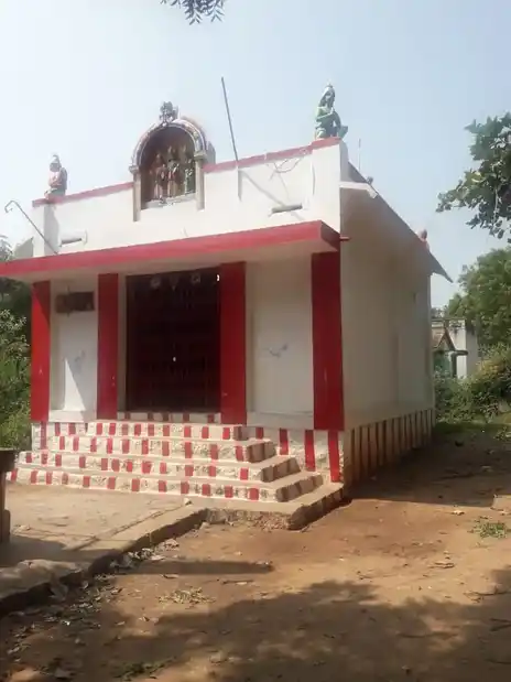 Arulmigu Perumal Temple, Boothipuram - 625532 அருள்மிகு பெருமாள் திருக்கோயில், Boothipuram - 625532, Madurai - Ancient Temple Architecture and History Image 2