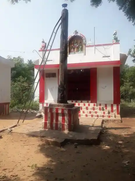 Arulmigu Perumal Temple, Boothipuram - 625532 அருள்மிகு பெருமாள் திருக்கோயில், Boothipuram - 625532, Madurai - Ancient Temple Architecture and History Image 4