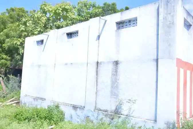 Arulmigu Perumal Temple, Chinnavallikulam, Chinnavallikulam - 626004 அருள்மிகு பெருமாள் திருக்கோயில், சின்னவள்ளிக்குளம், சின்னவள்ளிக்குளம் - 626004, Virudhunagar - Ancient Temple Architecture and History Image 3