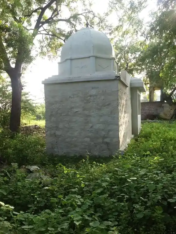 Arulmigu Perumal Temple, Edayanatham - 625706 Temple
