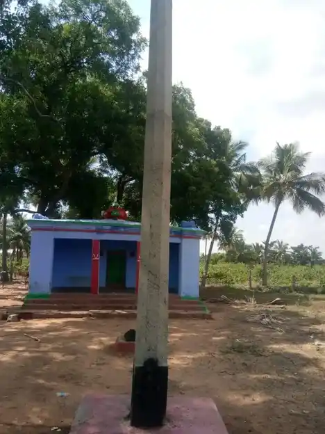 Arulmigu Perumal Temple, Eramanayakanpatti - 624613 அருள்மிகு பெருமாள் திருக்கோயில், Eramanayakanpatti - 624613, Dindigul - Ancient Temple Architecture and History Image 4