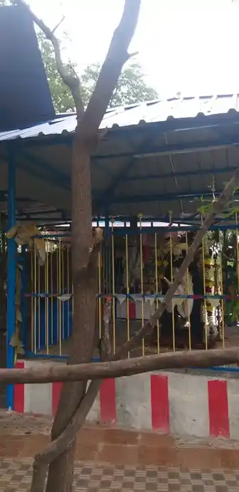 Arulmigu Perumal Temple, Eravarpatti - 625537 அருள்மிகு பெருமாள் திருக்கோயில், Eravarpatti - 625537, Madurai - Ancient Temple Architecture and History Image 3