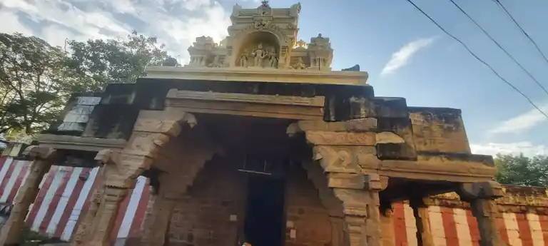 Arulmigu Perumal Temple, Ettayapuram - 628802 அருள்மிகு பெருமாள் திருக்கோயில், Ettayapuram - 628802, Thoothukudi - Ancient Temple Architecture and History Image 4