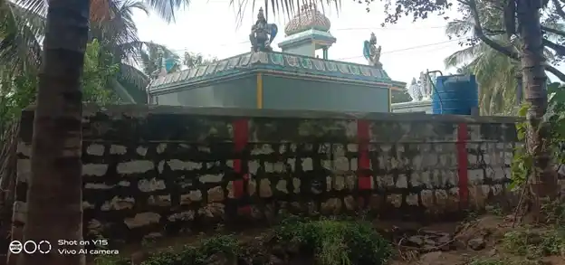 Arulmigu Perumal Temple, Gumbarahalli - 635123 அருள்மிகு பெருமாள் திருக்கோயில், Gumbarahalli - 635123, Dharmapuri - Ancient Temple Architecture and History Image 2