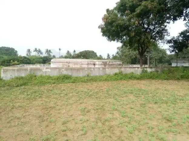 Arulmigu Perumal Temple, Ikondamkothapalle - 635203 அருள்மிகு பெருமாள் திருக்கோயில், ஐகொந்தம்கொத்தப்பள்ளி - 635203, Krishnagiri - Ancient Temple Architecture and History Image 2