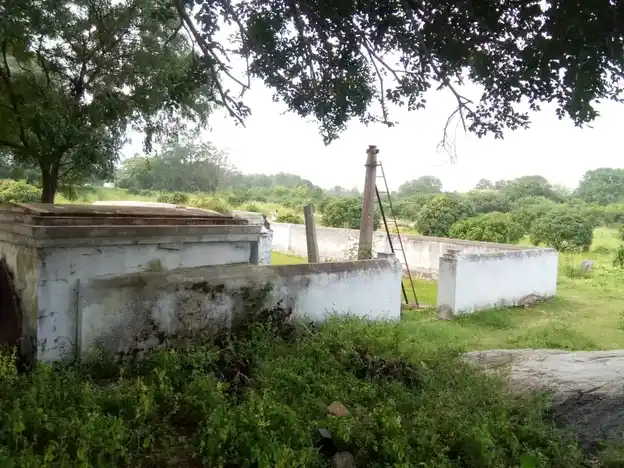 Arulmigu Perumal Temple, Ikondamkothapalle - 635203 அருள்மிகு பெருமாள் திருக்கோயில், ஐகொந்தம்கொத்தப்பள்ளி - 635203, Krishnagiri - Ancient Temple Architecture and History Image 3