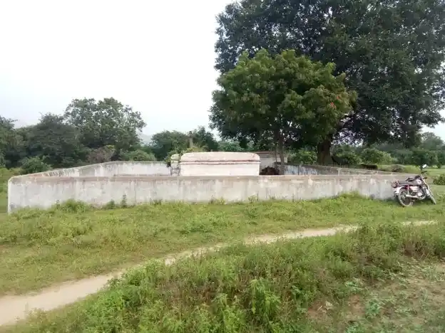 Arulmigu Perumal Temple, Ikondamkothapalle - 635203 அருள்மிகு பெருமாள் திருக்கோயில், ஐகொந்தம்கொத்தப்பள்ளி - 635203, Krishnagiri - Ancient Temple Architecture and History Image 6