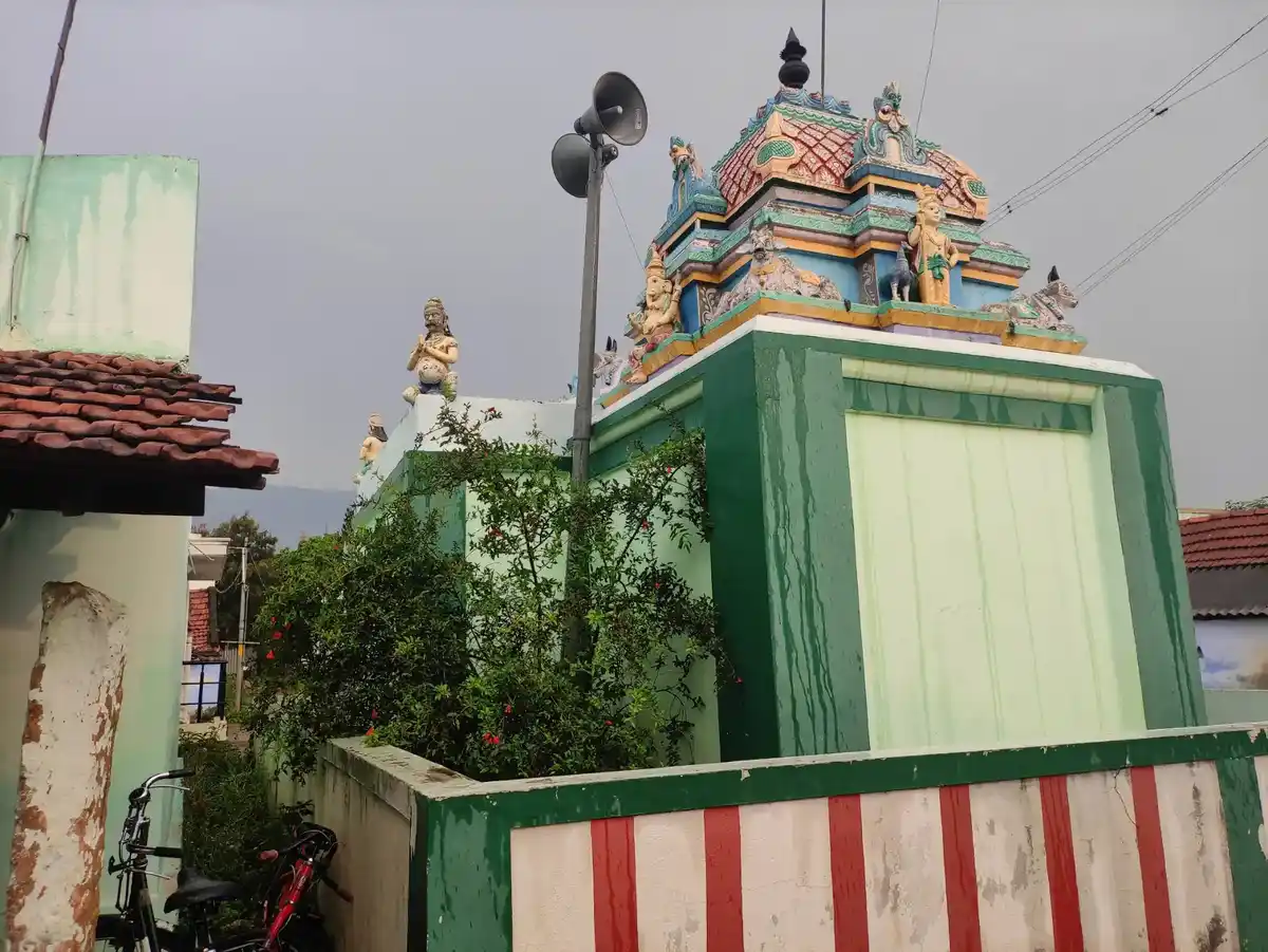 Arulmigu Perumal Temple, Jambuduraikottai - 624206 அருள்மிகு பெருமாள் திருக்கோயில், Jambuduraikottai - 624206, Dindigul - Ancient Temple Architecture and History Image 4