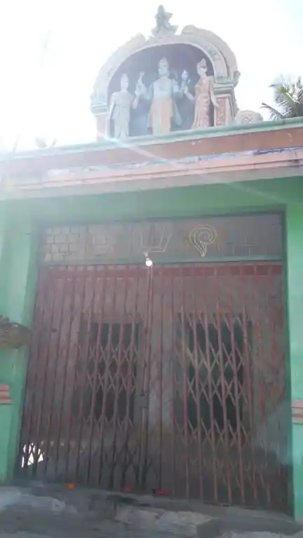 Arulmigu Perumal Temple, Kammampalle - 635120 அருள்மிகு பெருமாள் திருக்கோயில், கம்மம்பள்ளி - 635120, Krishnagiri - Ancient Temple Architecture and History Image 3