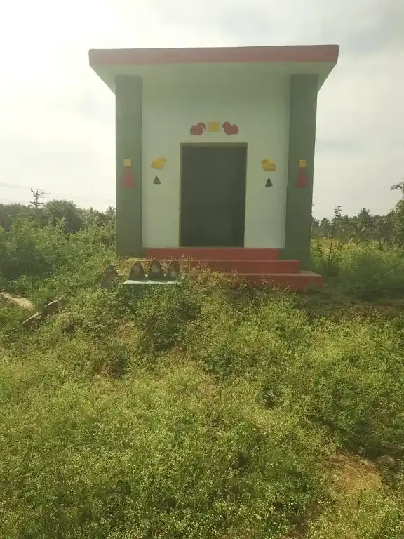 Arulmigu Perumal Temple, Karimangalam - 635111 Arulmigu Perumal Temple, Karimangalam - 635111, Dharmapuri - Ancient Temple Architecture and History Image 3