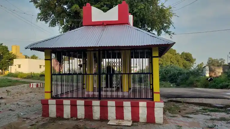 Arulmigu Perumal Temple, Kavanampatti - 625532