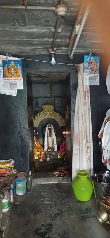 Arulmigu Perumal Temple, Keerambur - 637207 அருள்மிகு பெருமாள் திருக்கோயில், கீரம்பூர் - 637207, Namakkal - Ancient Temple Architecture and History Image 3