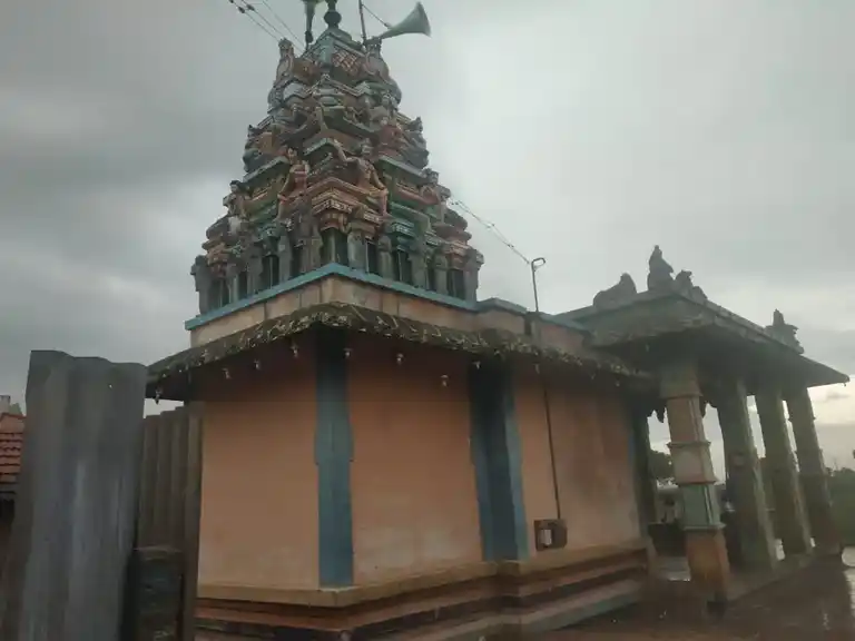 Arulmigu Perumal Temple, Kilavaneri - 625704 அருள்மிகு பெருமாள் திருக்கோயில், Kilavaneri - 625704, Madurai - Ancient Temple Architecture and History Image 6