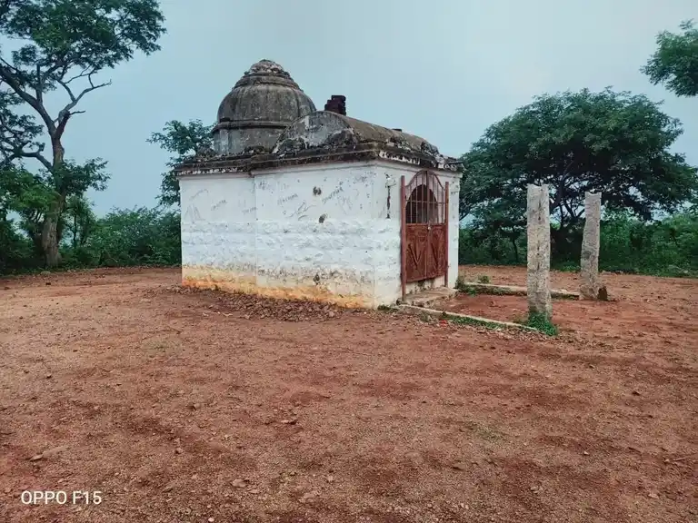 Arulmigu Perumal Temple, Kollapatty - 624801 அருள்மிகு பெருமாள் திருக்கோயில், Kollapatty - 624801, Dindigul - Ancient Temple Architecture and History Image 3