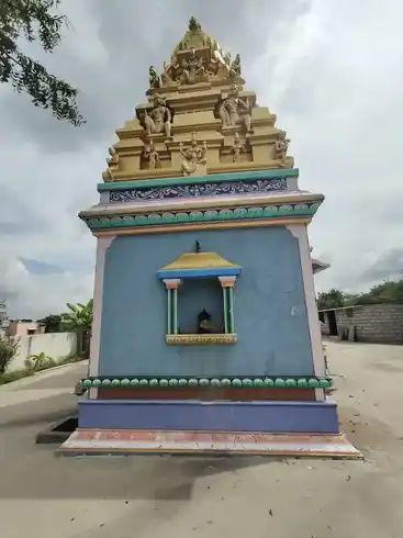 Arulmigu Perumal Temple, Kombur - 636905 அருள்மிகு பெருமாள் திருக்கோயில், Kombur - 636905, Dharmapuri - Ancient Temple Architecture and History Image 2