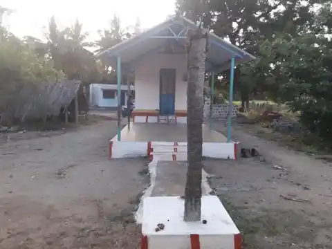 Arulmigu Perumal Temple, Kulathupudur, Tirupur - 641687 அருள்மிகு பெருமாள் திருக்கோயில், Kulathupudur, திருப்பூர் சவுத் - 641687, Tiruppur - Ancient Temple Architecture and History Image 2