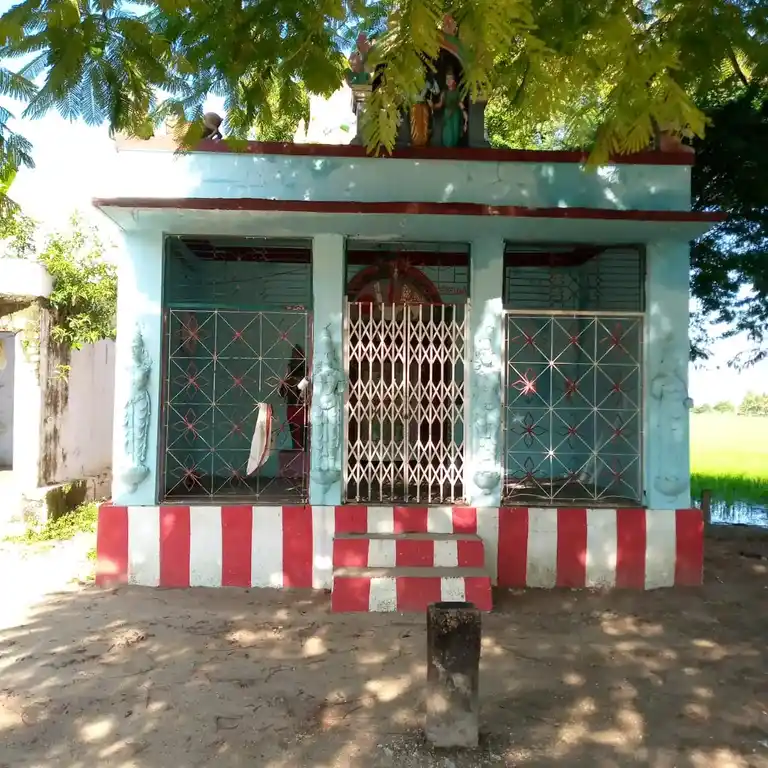 Arulmigu Perumal Temple, Kuravakudi - 625537 அருள்மிகு பெருமாள் திருக்கோயில், Kuravakudi - 625537, Madurai - Ancient Temple Architecture and History Image 4