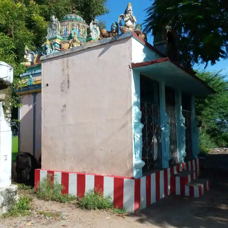 Arulmigu Perumal Temple, Kuravakudi - 625537 அருள்மிகு பெருமாள் திருக்கோயில், Kuravakudi - 625537, Madurai - Ancient Temple Architecture and History Image 5