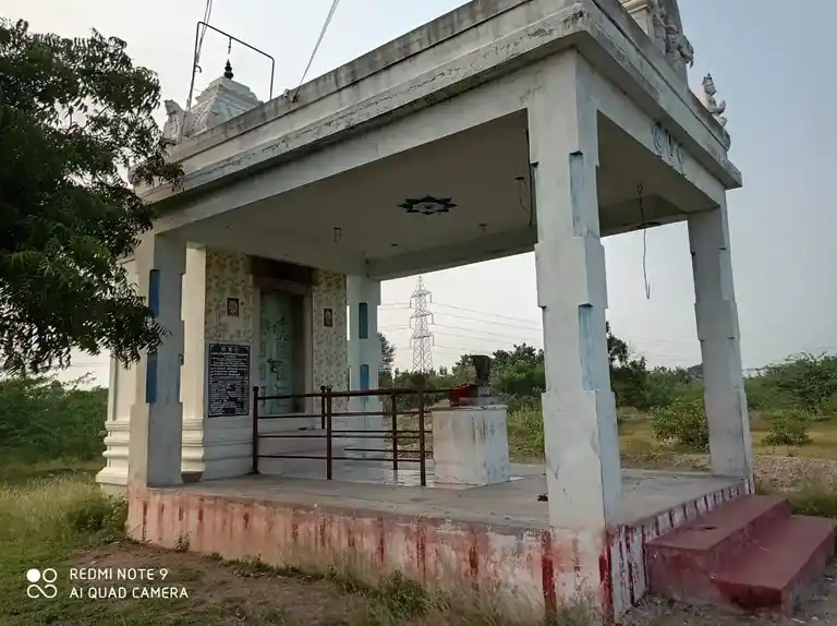 Arulmigu Perumal Temple, M.Puliankulam - 625706 Arulmigu Perumal Temple, M.Puliankulam - 625706, Madurai - Ancient Temple Architecture and History Image 2