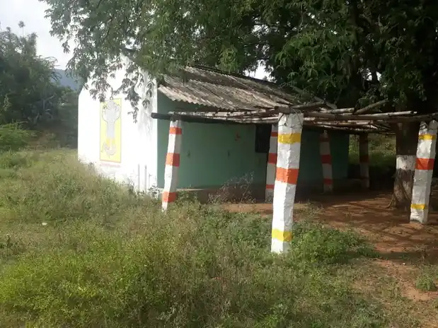 Arulmigu Perumal Temple, Mullikaadu, Pappireddipatti - 636905 அருள்மிகு பெருமாள் திருக்கோயில், Mullikaadu, Pappireddipatti - 636905, Dharmapuri - Ancient Temple Architecture and History Image 3