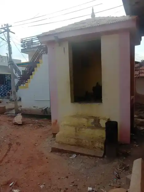 Arulmigu Perumal Temple, Muthalaikulam - 625514