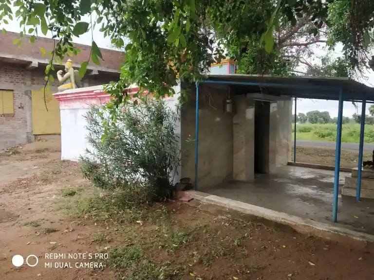 Arulmigu Perumal Temple, Muthupatti - 636701 அருள்மிகு பெருமாள் திருக்கோயில், Muthupatti - 636701, Dharmapuri - Ancient Temple Architecture and History Image 5