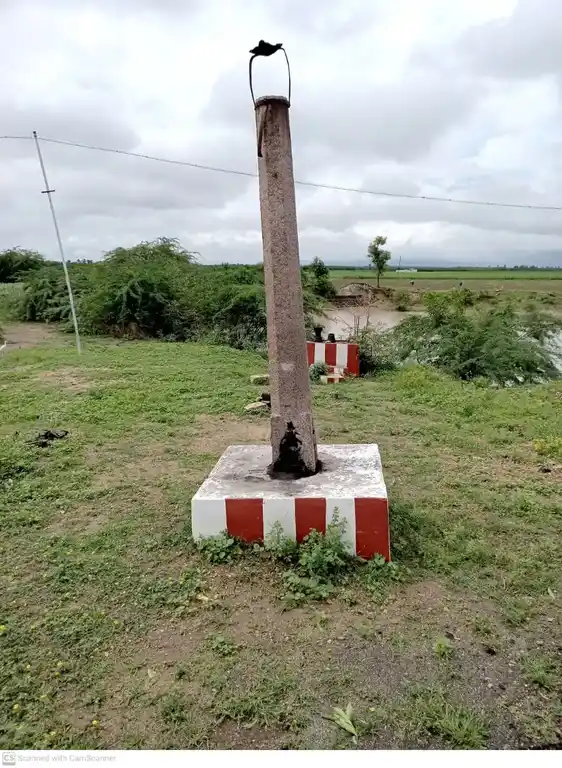 Arulmigu Perumal Temple, Nadukkattur - 628907 அருள்மிகு பெருமாள் திருக்கோயில், Nadukkattur - 628907, Thoothukudi - Ancient Temple Architecture and History Image 2
