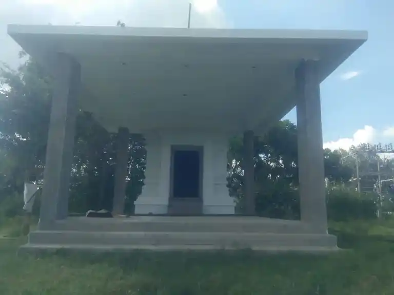 Arulmigu Perumal Temple, Naganapalli - 635108 அருள்மிகு பெருமாள் திருக்கோயில், நாகனப்பள்ளி - 635108, Krishnagiri - Ancient Temple Architecture and History Image 2