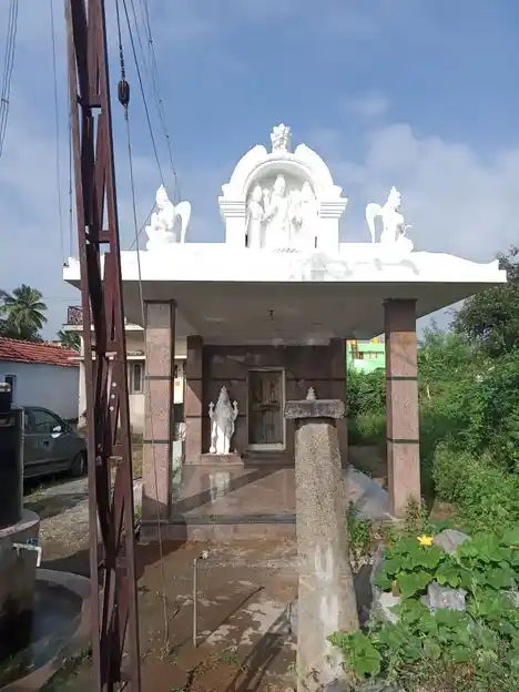 Arulmigu Perumal Temple, Nagojanahalli - 635204 அருள்மிகு பெருமாள் திருக்கோயில், நாகோஜனஹள்ளி - 635204, Krishnagiri - Ancient Temple Architecture and History Image 3