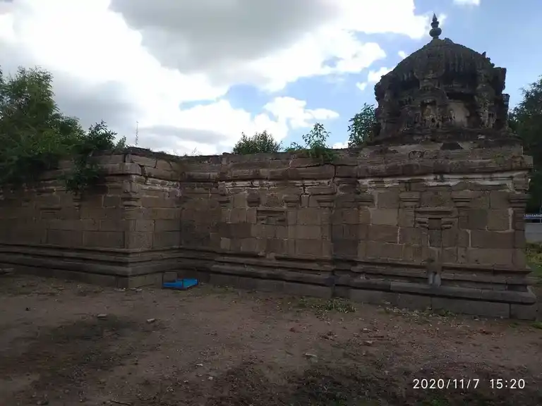 Arulmigu Perumal Temple, Nambukurichi - 621719 Arulmigu Perumal Temple, Nambukurichi - 621719, Thiruchirappalli - Ancient Temple Architecture and History Image 3
