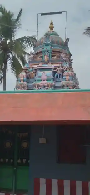 Arulmigu Perumal Temple, Near Government High School, Kanmai Surankudi - 626203 அருள்மிகு பெருமாள் திருக்கோயில், அரசு உயர்நிலைப் பள்ளி அருகில், Kanmai Surankudi - 626203, Virudhunagar - Ancient Temple Architecture and History Image 2