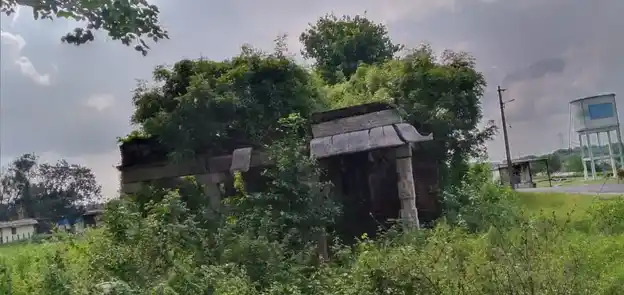 Arulmigu Perumal Temple, Near Main Road, Bagasalai - 631209 அருள்மிகு பெருமாள் திருக்கோயில், Near Main Road, Bagasalai - 631209, Tiruvallur - Ancient Temple Architecture and History Image 6