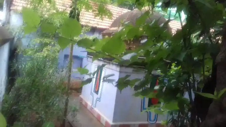 Arulmigu Perumal Temple, Neerathan, Neerathan - 625234 அருள்மிகு பெருமாள் திருக்கோயில், நீரேத்தான், நீரேத்தான் - 625234, Madurai - Ancient Temple Architecture and History Image 5