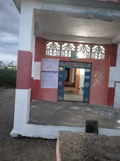 Arulmigu Perumal Temple, North Side In The Village, Kuppampatti. - 626003