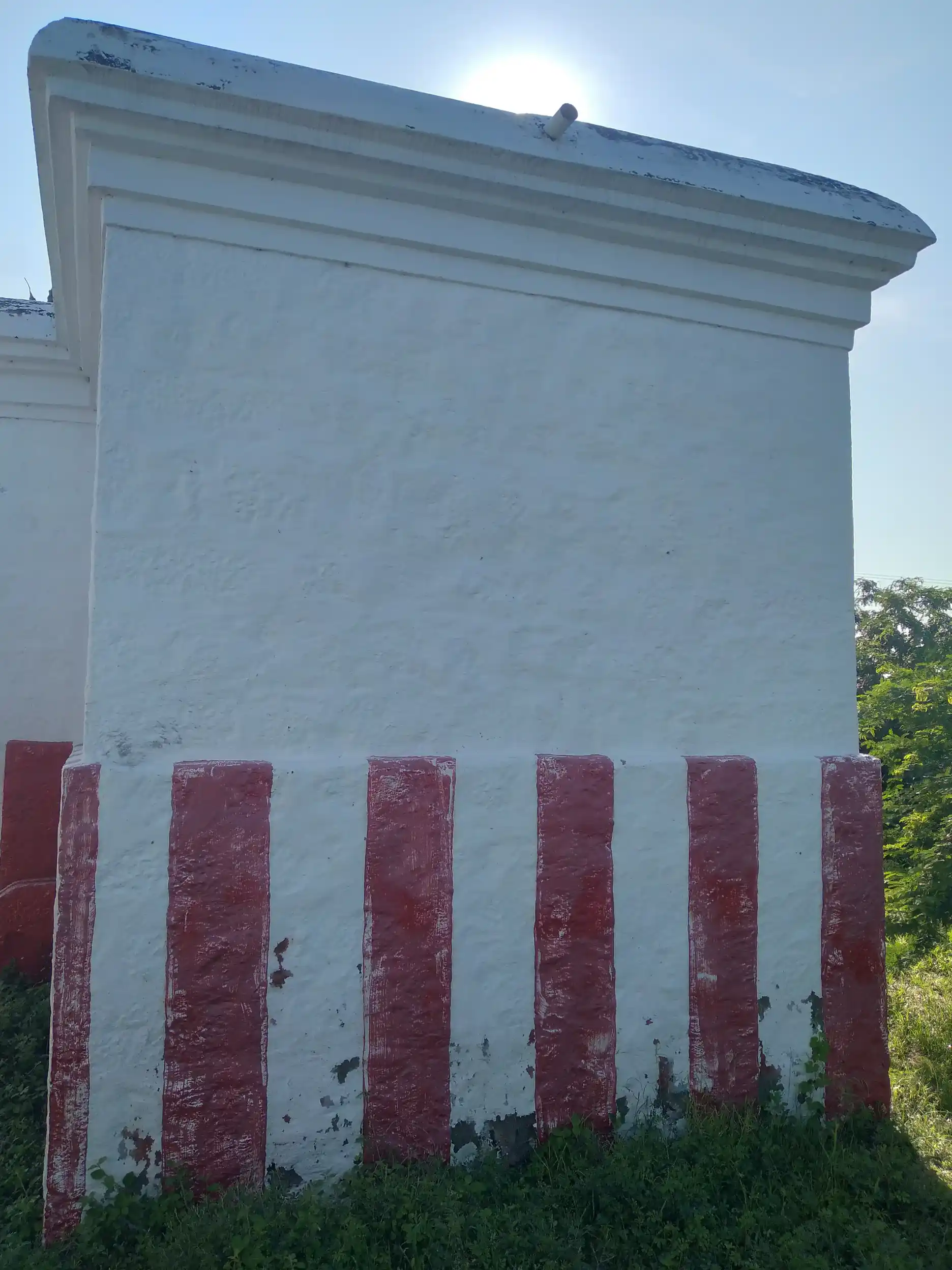 Arulmigu Perumal Temple, North Side In The Village, Kuppampatti. - 626003 அருள்மிகு பெருமாள் திருக்கோயில், கிராமத்தின் வடபுரம், குப்பாம்பட்டி கிராமம் - 626003, Virudhunagar - Ancient Temple Architecture and History Image 4