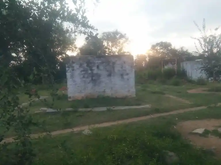 Arulmigu Perumal Temple, Orappam - 635108 அருள்மிகு பெருமாள் திருக்கோயில், ஒரப்பம் - 635108, Krishnagiri - Ancient Temple Architecture and History Image 3