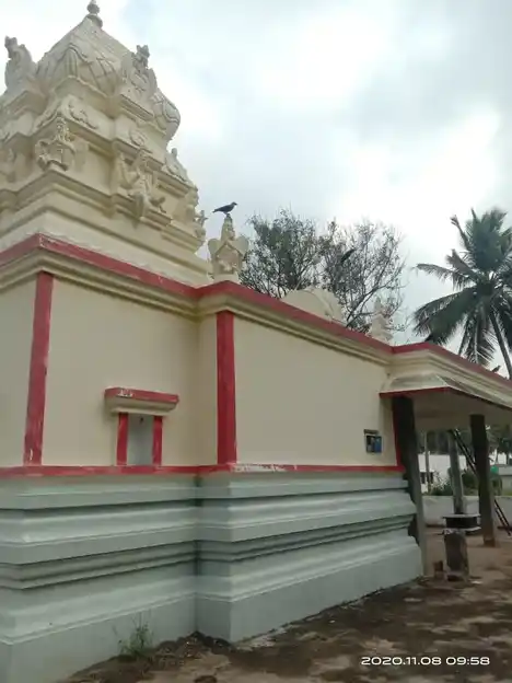 Arulmigu Perumal Temple, Ottapatti Road, Pochampalli - 635206 அருள்மிகு பெருமாள் திருக்கோயில், ஒட்டபட்டி வழி, கெண்டிகம்பட்டி - 635206, Krishnagiri - Ancient Temple Architecture and History Image 3