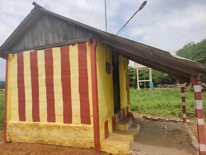 Arulmigu Perumal Temple, Pachamalaiyankottai - 624707 Arulmigu Perumal Temple, Pachamalaiyankottai - 624707, Dindigul - Ancient Temple Architecture and History Image 5
