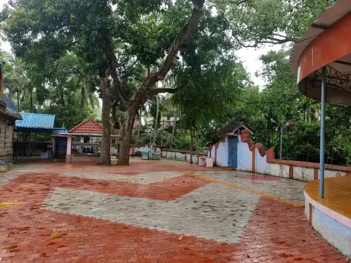 Arulmigu Perumal Temple, Padmanabhapuram - 629175 Temple