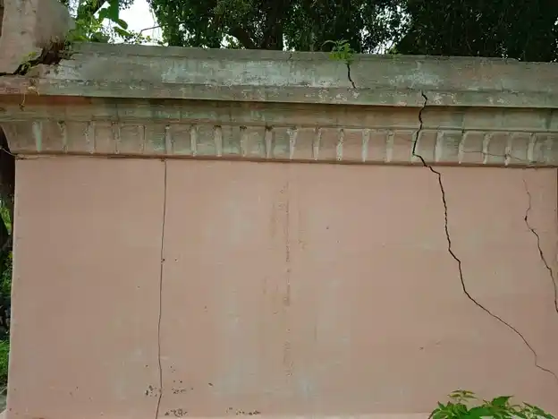 Arulmigu Perumal Temple, Pasavaapuram, Pappireddipatti - 636905 அருள்மிகு பெருமாள் திருக்கோயில், Pasavaapuram, Pappireddipatti - 636905, Dharmapuri - Ancient Temple Architecture and History Image 2